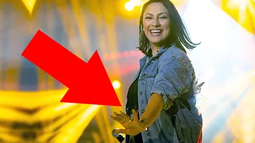 Andra Măruță s-a împlinit sau chiar e însărcinată?! Cum a apărut pe scenă la Satu Mare, în timpul ultimului concert