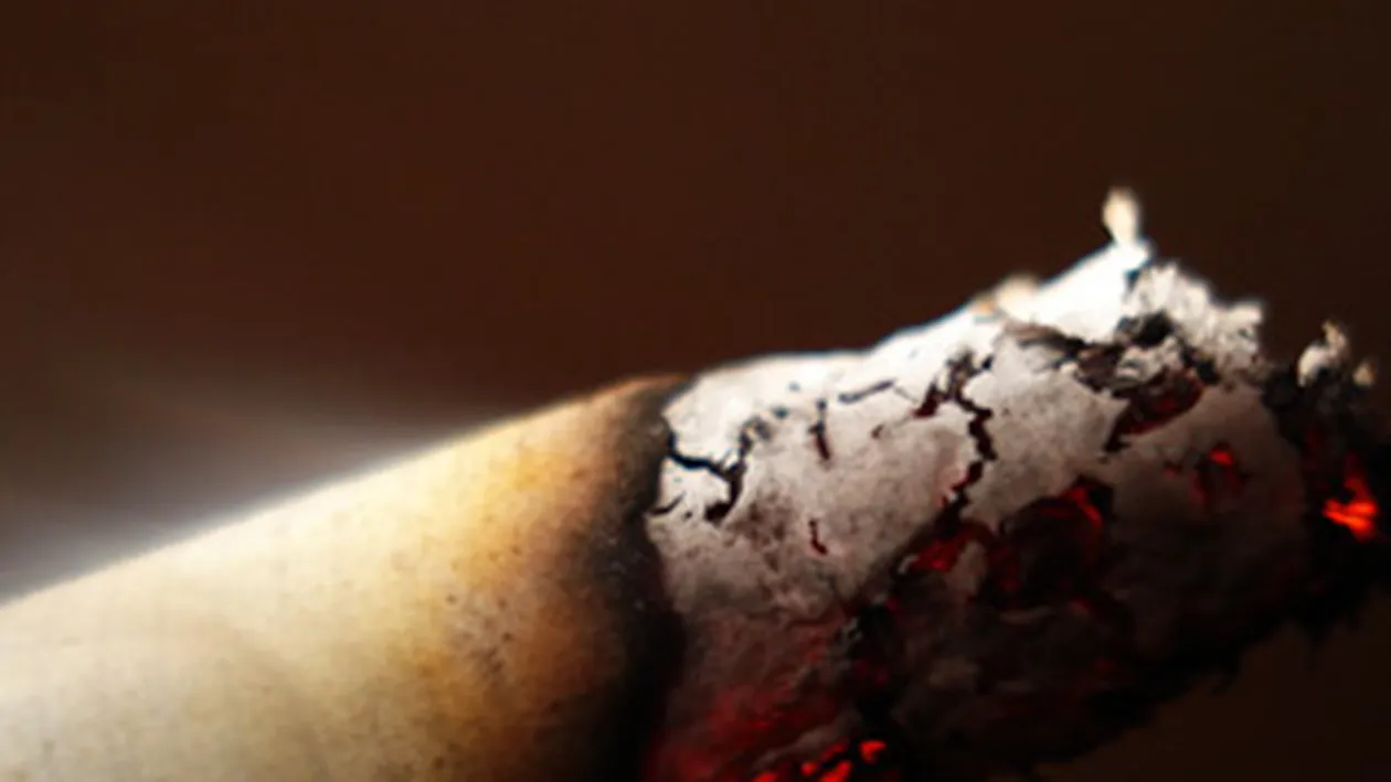 Minerii prinsi in subteran in Chile au primit tigari, dar nu au voie sa bea alcool