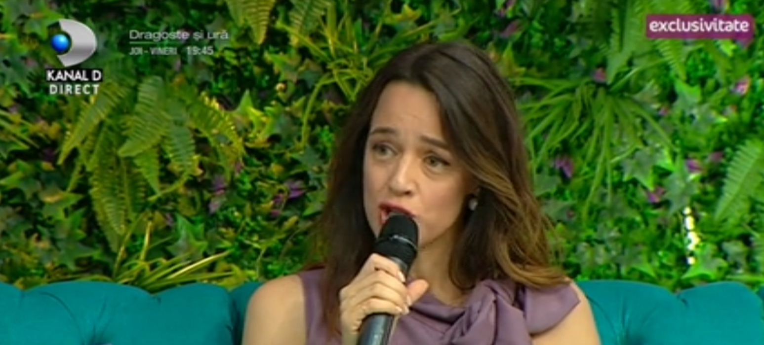 Andreea Raicu, cu cearcănele cât pumnul în timpul primei apariții la TV după ce a ajuns la spital