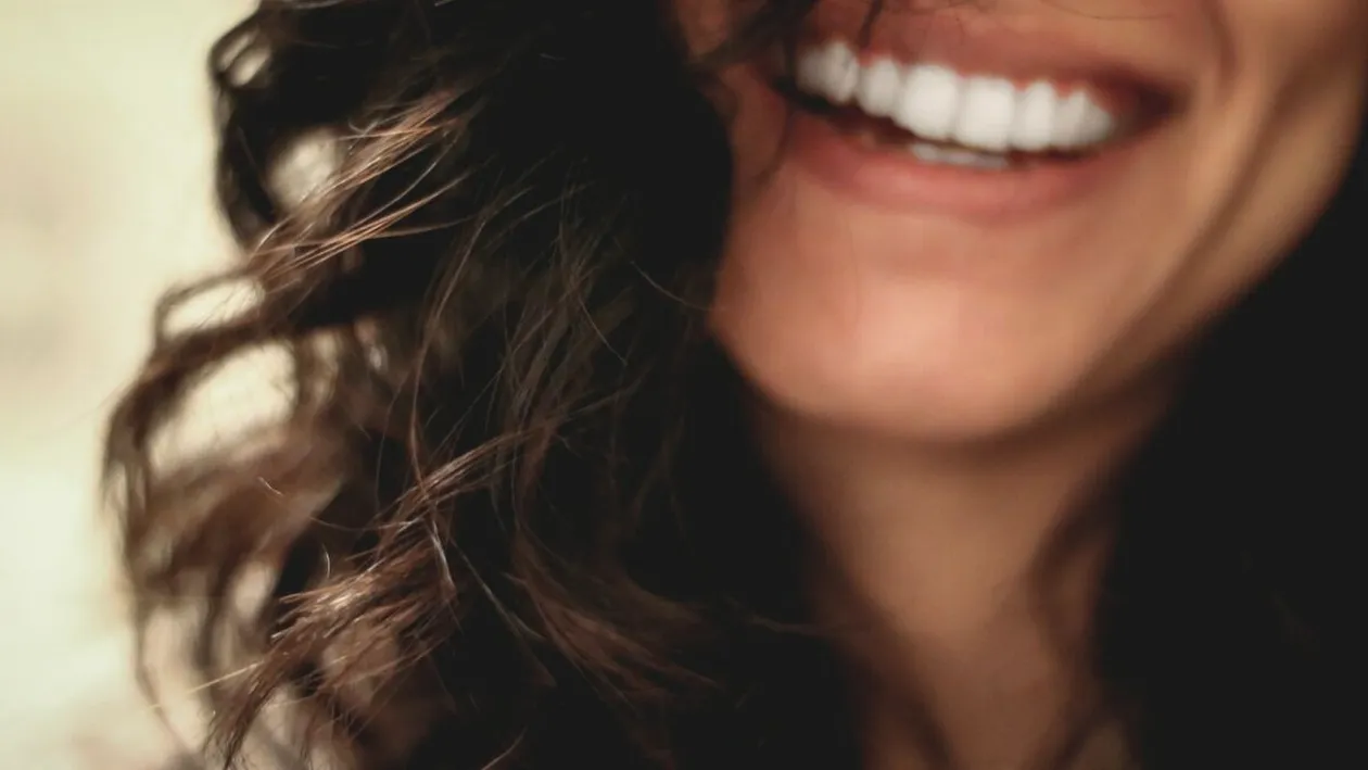 Dinți mai sănătoși: sfaturi pentru a avea cel mai frumos zâmbet