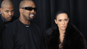 Kanye West îi solicită lui Donald Trump să îl elibereze din închisoare pe Sean „Diddy” Combs, după scena de la Grammy