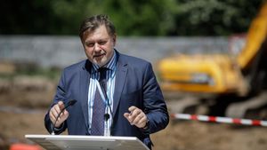 Alexandru Rafila, declarații alarmante: „Probabil că 500.000 de români să fi avut deja Covid-19”