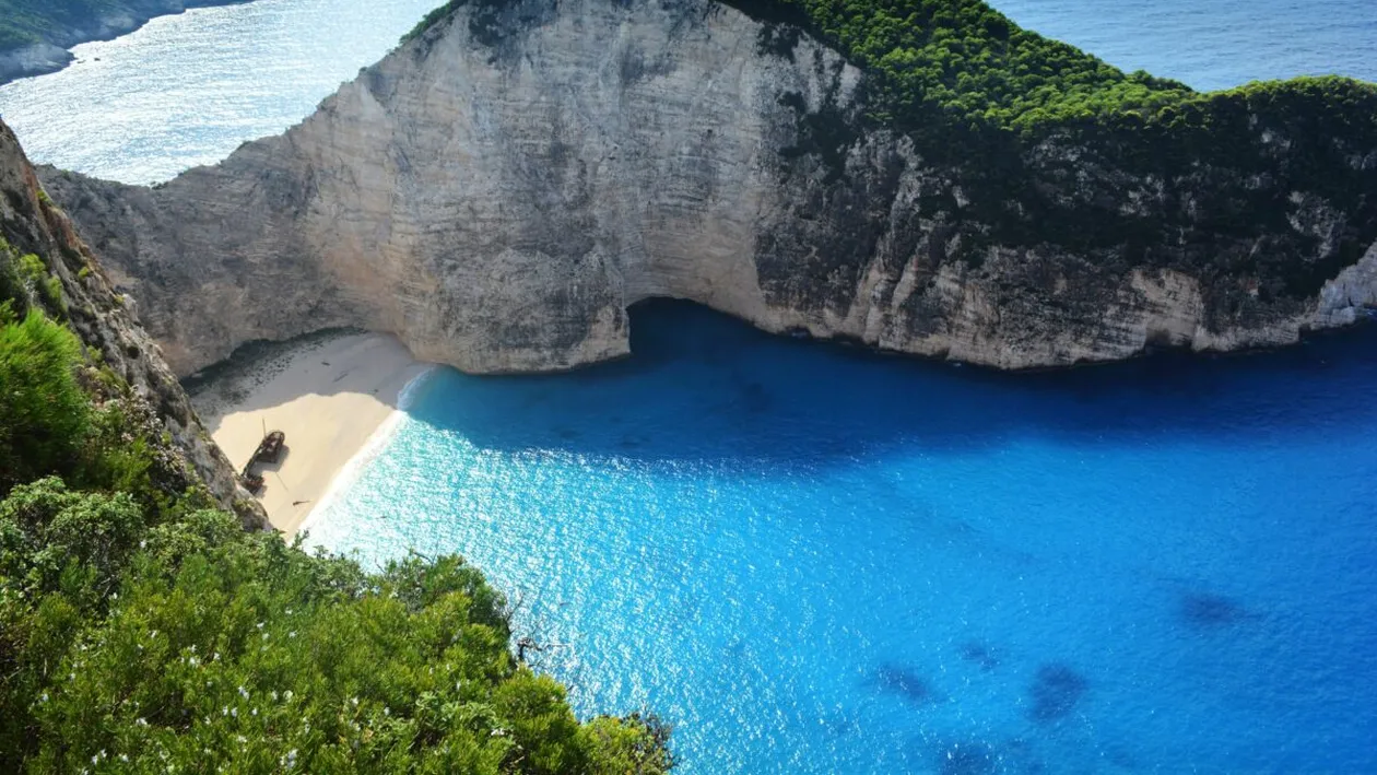Destinația preferată de turiști nu este disponibilă în această vară. Care este motivul