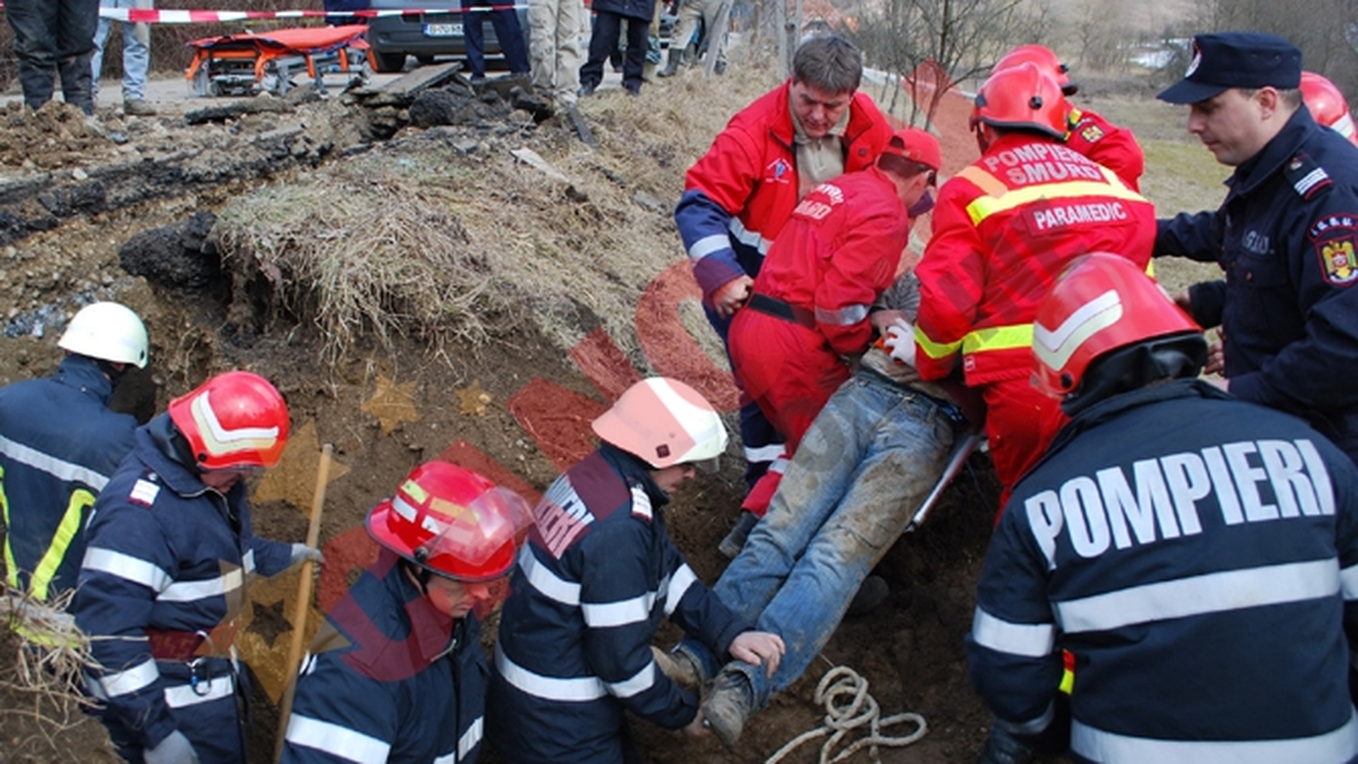 A scapat cu viata dupa ce a fost ingropat de viu