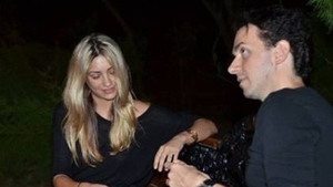 KEO şi MISTY, dispute în plină stradă! Cei doi nu au ţinut cont că erau priviţi de trecători