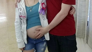 Caz șocant. A născut la 11 ani un copil făcut cu propriul ei frate!