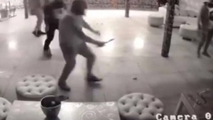 Crima de la Mediaș. Înjunghiat de 11 ori, a murit sub ochii tatălui său! Părintele a jurat răzbunare VIDEO
