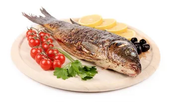 Păstrav la cuptor în hârtie de copt. Rețeta delicioasă