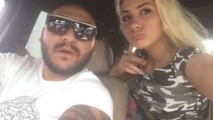 Avem imagini cu cei doi sărutându-se. Am găsit-o pe iubita secretă a celebrului manelist!