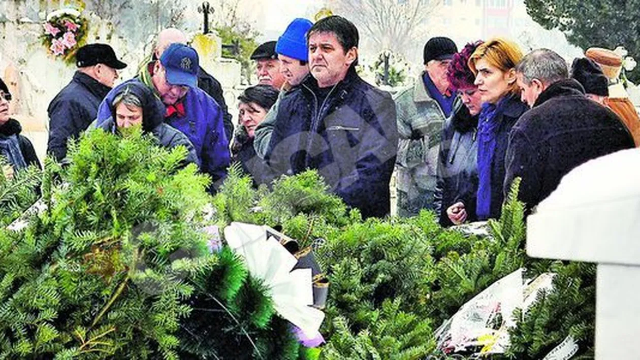 Marius Lacatus a venit din Spania la Brasov pentru funeralii! Si-a inmormantat mama in graba