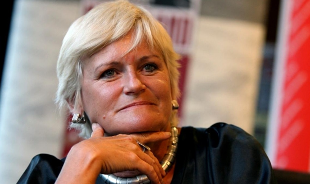 Monica Tatoiu, dezvăluiri fără perdea despre prima ei noapte de amor: ”Eu am fost cea care a tras să se întâmple”