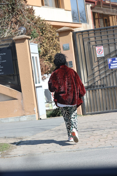 Doinița Oancea a ajuns la clinica Ensar  (Foto: CANCAN.RO)