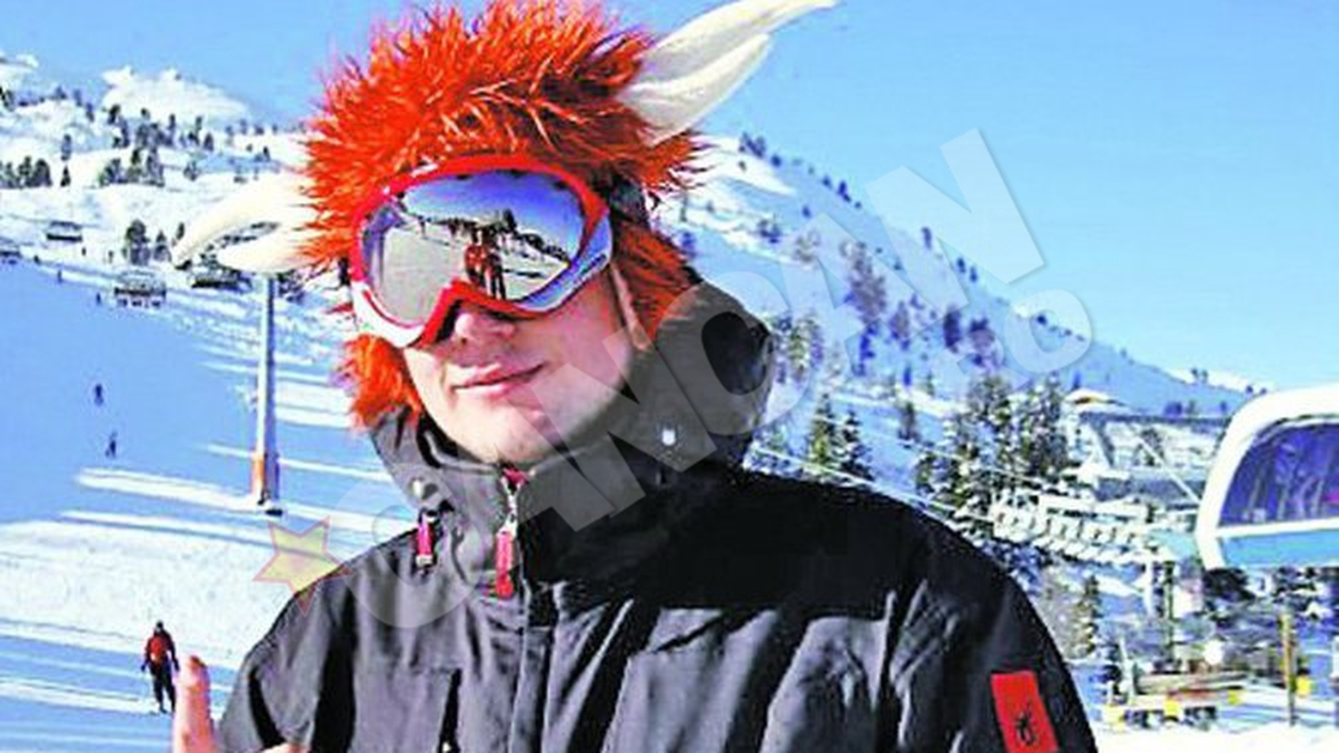 Baiatul lui Marcel Adrian Piteiu, viata de nabab la doar 20 de ani! Masini de lux si vacante exotice pentru fiul sefului de la Romgaz