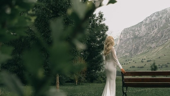 Câţi bani au făcut Armin Nicoară şi Claudia Puican, la nunta cu 7 perechi de naşi? „Mama a luat plicurile”