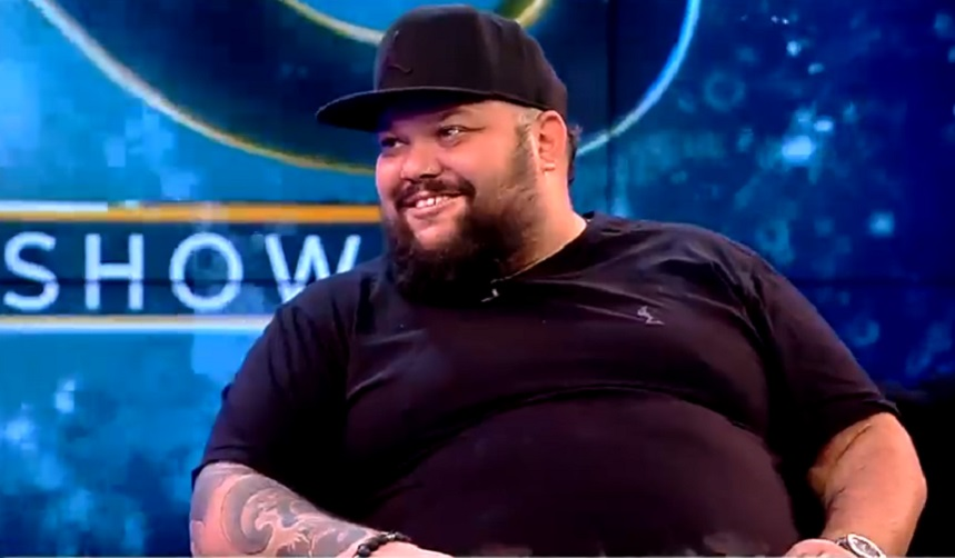 Munti și-a tăiat stomacul cu banii câștigați la “Chefi la Cuțite”. Cum arată acum