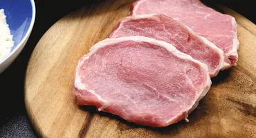 Care este diferența dintre carnea de import și cea românească. Ministrul Agriculturii trage un semnal de alarmă