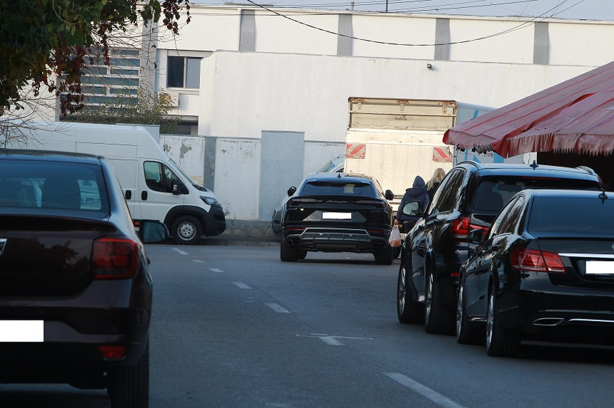 Maya Marcu a mers la piață cu un Lamborghini Urus de 350.000 de euro