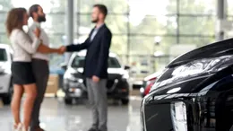 Nu BMW, nu Mercedes: Această marcă auto premium este lider în domeniul loialității clienților