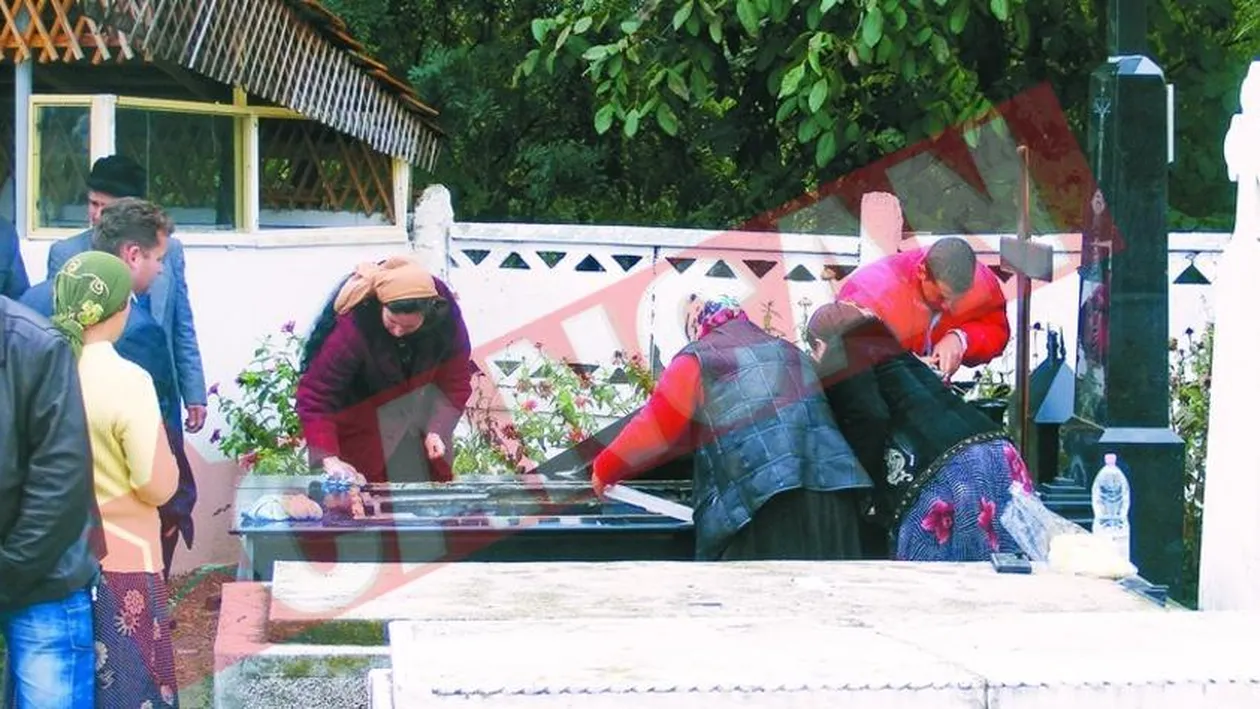 Regele Tortica, dezgropat pentru bijuterii