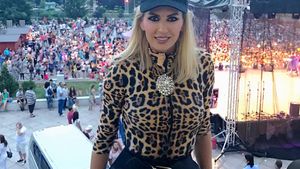 ANDREEA BĂNICĂ, în costum de baie, la opt luni după ce a născut! Nimeni nu se aştepta să arate aşa
