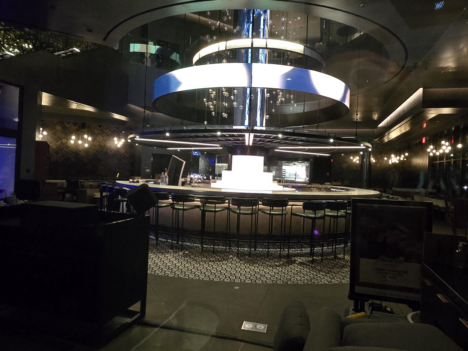 Salt Bae, dat afară de la petreceri VIP și de pe piață: cine i-a închis aproape toate restaurantele! L-a orbit luxul și l-a trădat aroganța!