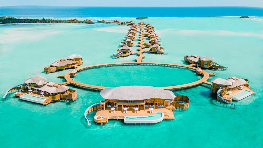 Alex Bodi și Ema Uta, escapadă în Maldive. Cum arată vila de vis în care s-au cazat