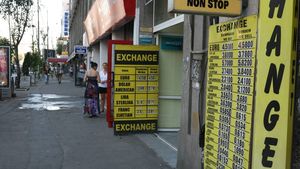 Curs valutar BNR 22 iunie 2020. Cu câți lei vând 1 euro băncile din România