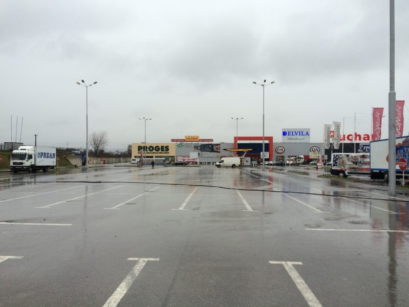 „Și-a dat jos pantalonii și a început să se…”  Ce decizie a luat instanța