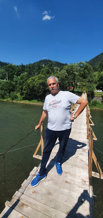Emanoil Petrea călătorește foarte mult de când a ieșit din închisoare