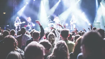 Doliu în muzica românească! Artistul a murit subit, în urma unui infarct: „Am crescut pe melodiile lui”