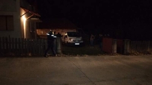 Un polițist din Suceava s-a spânzurat cu două luni înainte să iasă la pensie!