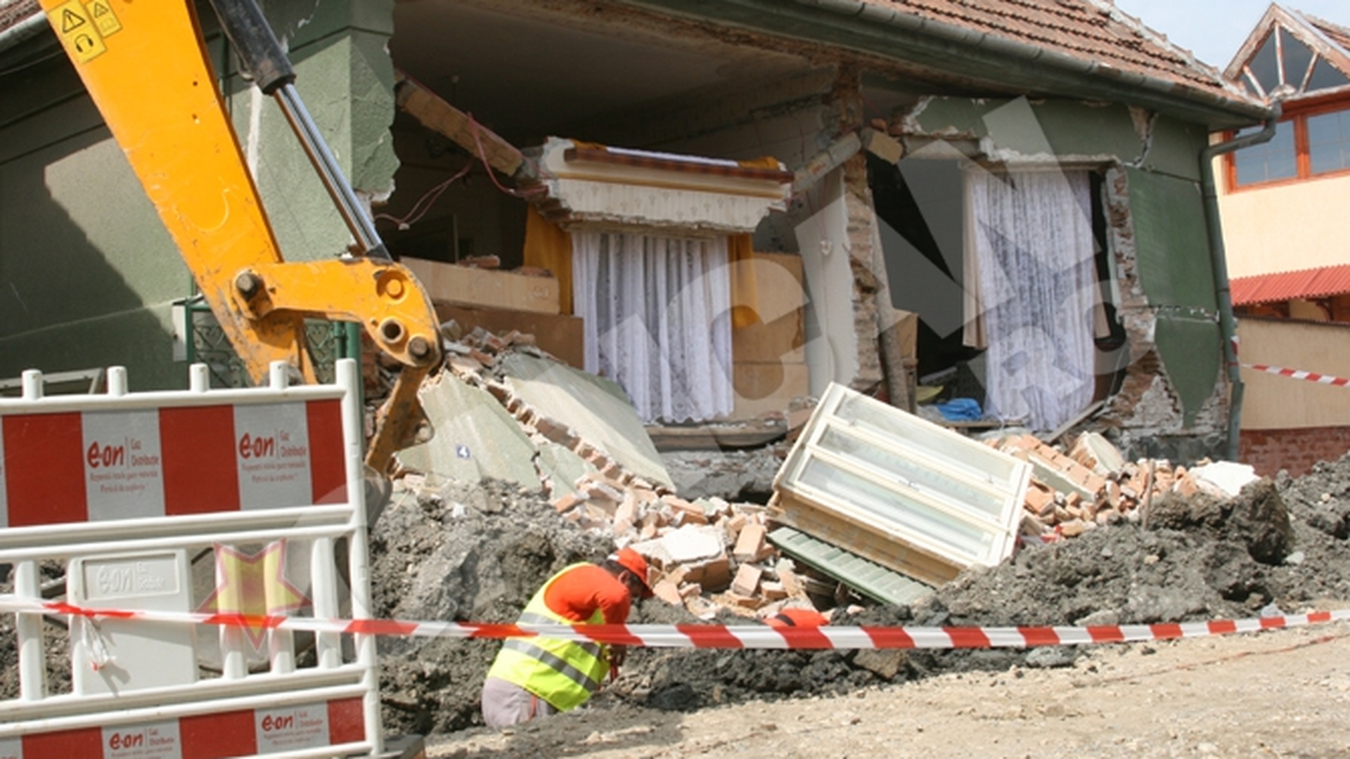 O casa din Sibiu a explodat!