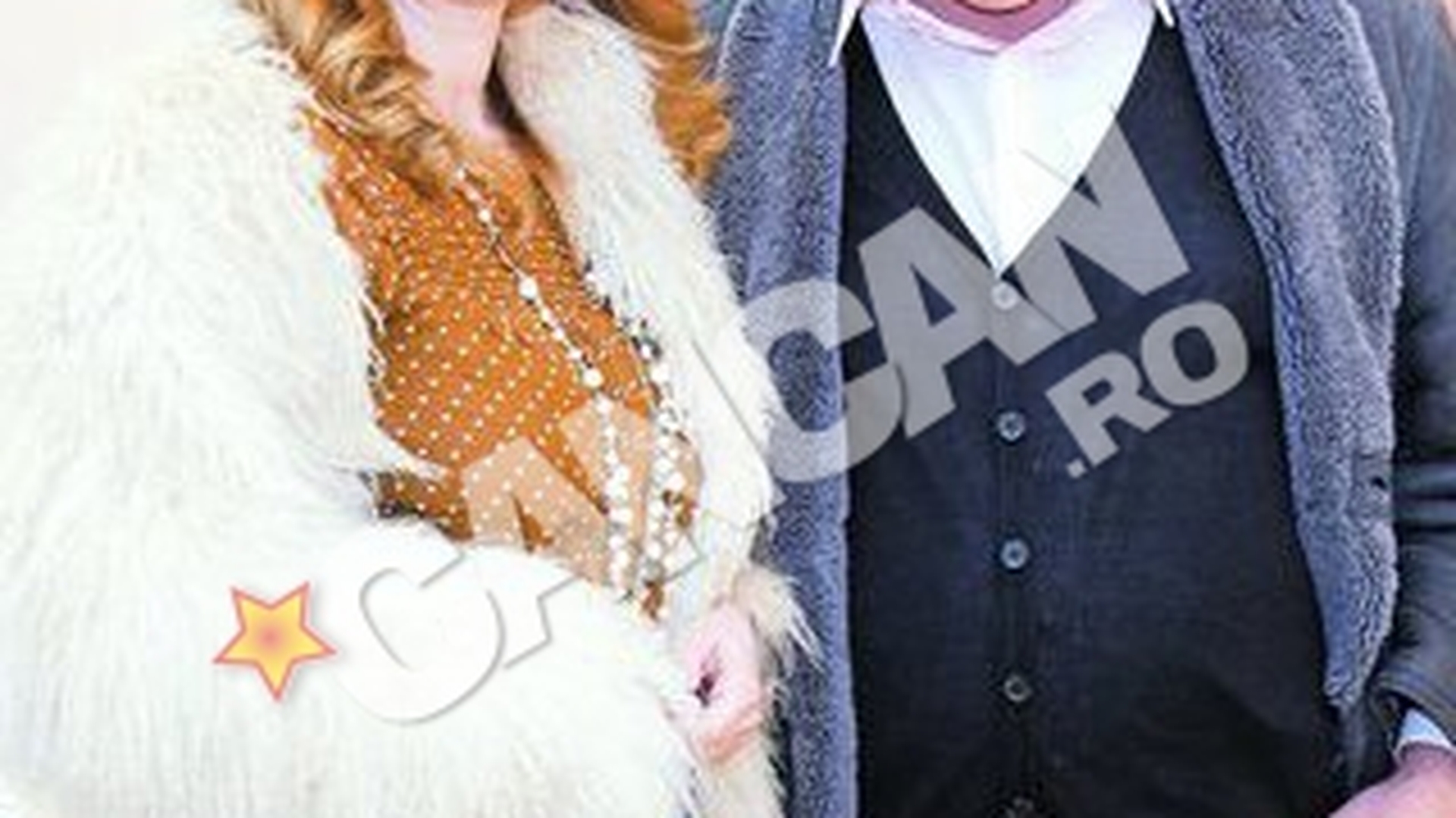 Viorel Lis face toti banii la evenimentele mondene! Poze de colectie cu Dana Savuica si bezele cu o blonda "siropoasa"