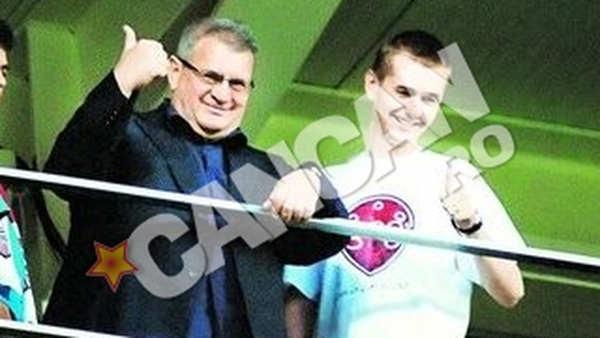 Mentalistul a stat in tribune langa Iuliu Muresan la meciul CFR - Steaua. Gog l-a hipnotizat pe Tatarusanu!