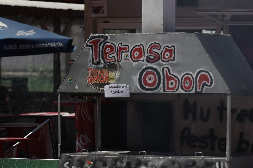 Terasa Obor s-a deschis de 1 Mai, dar doar pentru mici, și aceia la pachet
