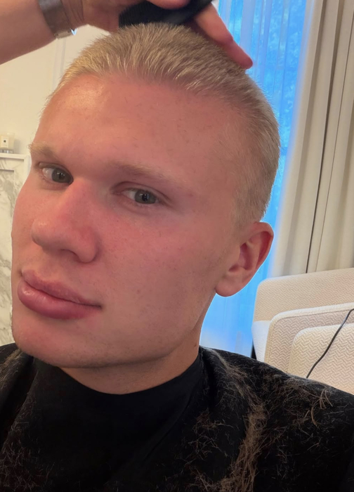 Erling Haaland, schimbare radicală de look! Cum arată acum celebrul fotbalist, după ce a renunțat la părul lung