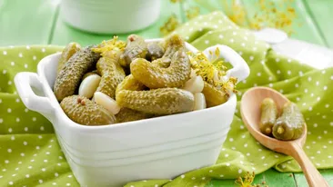 Castraveți în oțet. Cele mai simple și gustoase rețete