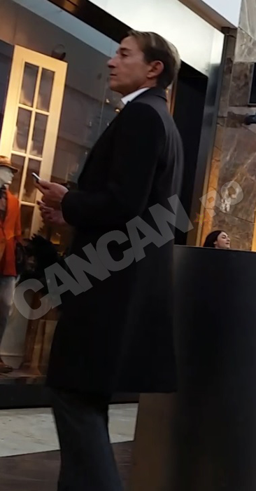 S-a retras din viaţa publică, dar noi l-am găsit! Cum arată acum cel mai exotic primar din România ultimilor 10 ani