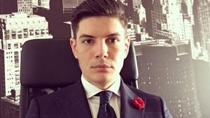 A ajuns la vârful diplomaţiei româneşti! Cine este Cristian, noul secretar de stat în MAE
