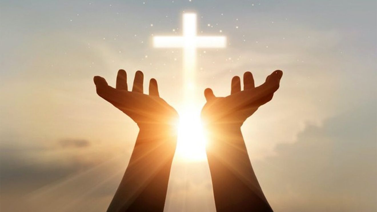 Cele 3 zodii cărora Dumnezeu le pune mâna în cap, până la Înălțare. Acești nativi au parte de noroc, energie divină și belșug pecuniar