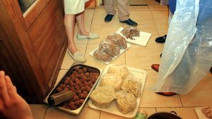 Dezastru pentru turiştii de la mare. Ce au găsit inspectorii ANPC în restaurante este REVOLTĂTOR!