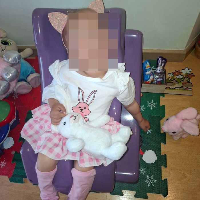 La vârsta de 5 ani, micuța cântărește mai puțin de 9 kilograme foto: arhivă personală