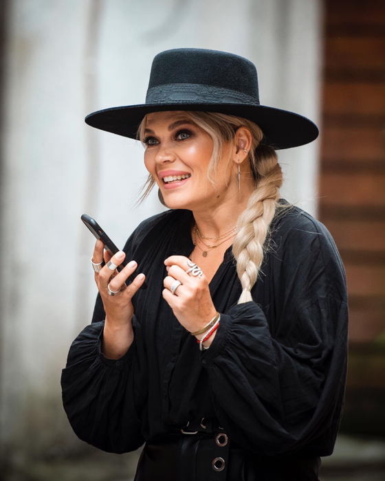 Gina Pistol, cu ochii în lacrimi de ziua ei: ”De asta și plâng…”