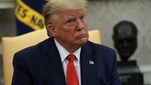 Donald Trump ar putea fi infectat cu noul coronavirus