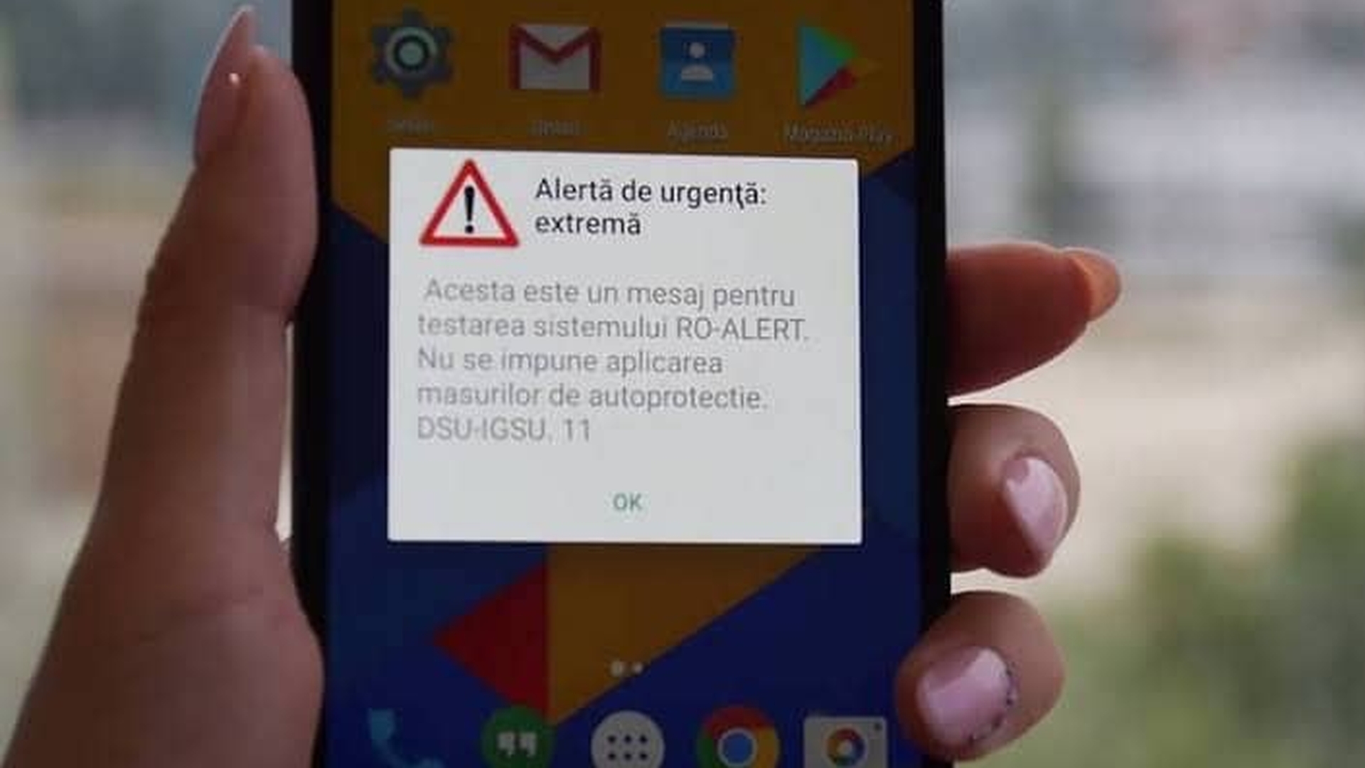 NU ieșiți din case! Mesajul primit acum de români prin serviciul Ro-Alert