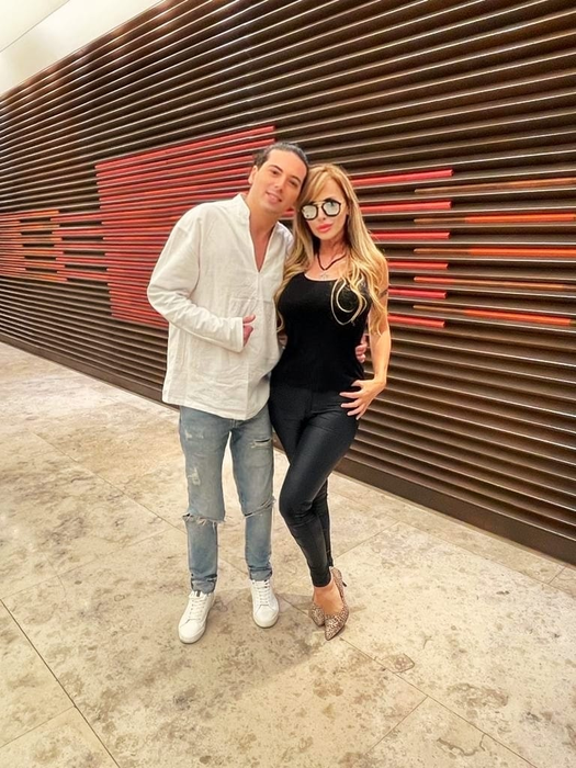 Javier Milei, gelos pe Radhu? Fosta lui iubită, Daniela, îndrăgostită de artistul român