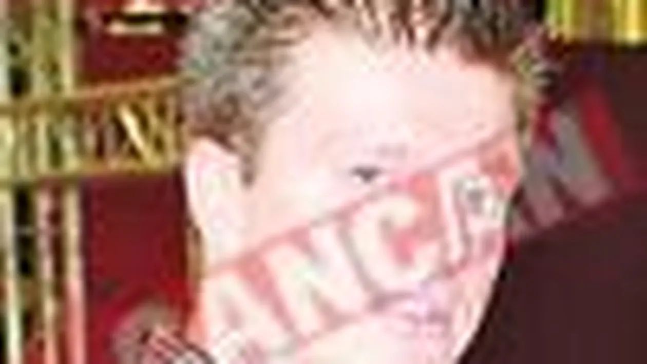 Roxana Ungureanu si-a depus CV-ul la Razvan si Dani