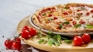 Ce ingrediente conține pizza congelată din Lidl sau Kaufand, de fapt. Românii nu se uită la etichetă!