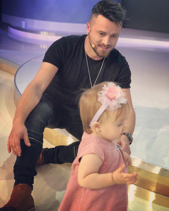 Reacția lui Tavi Clonda după ce a aflat că va mai avea o fetiță: ”Bebe cel nou!”
