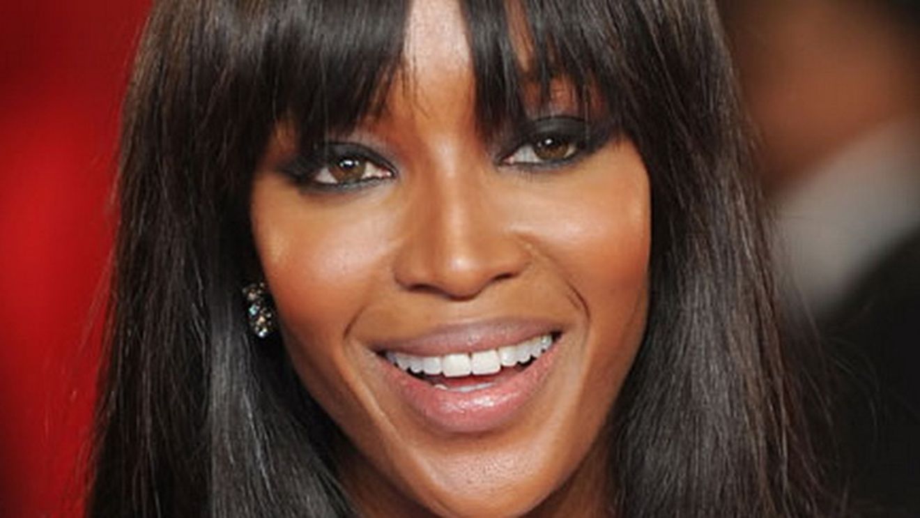 Naomi Campbell are un nou iubit! Este unul dintre fostii iubiti ai romancei Madalina Ghenea!